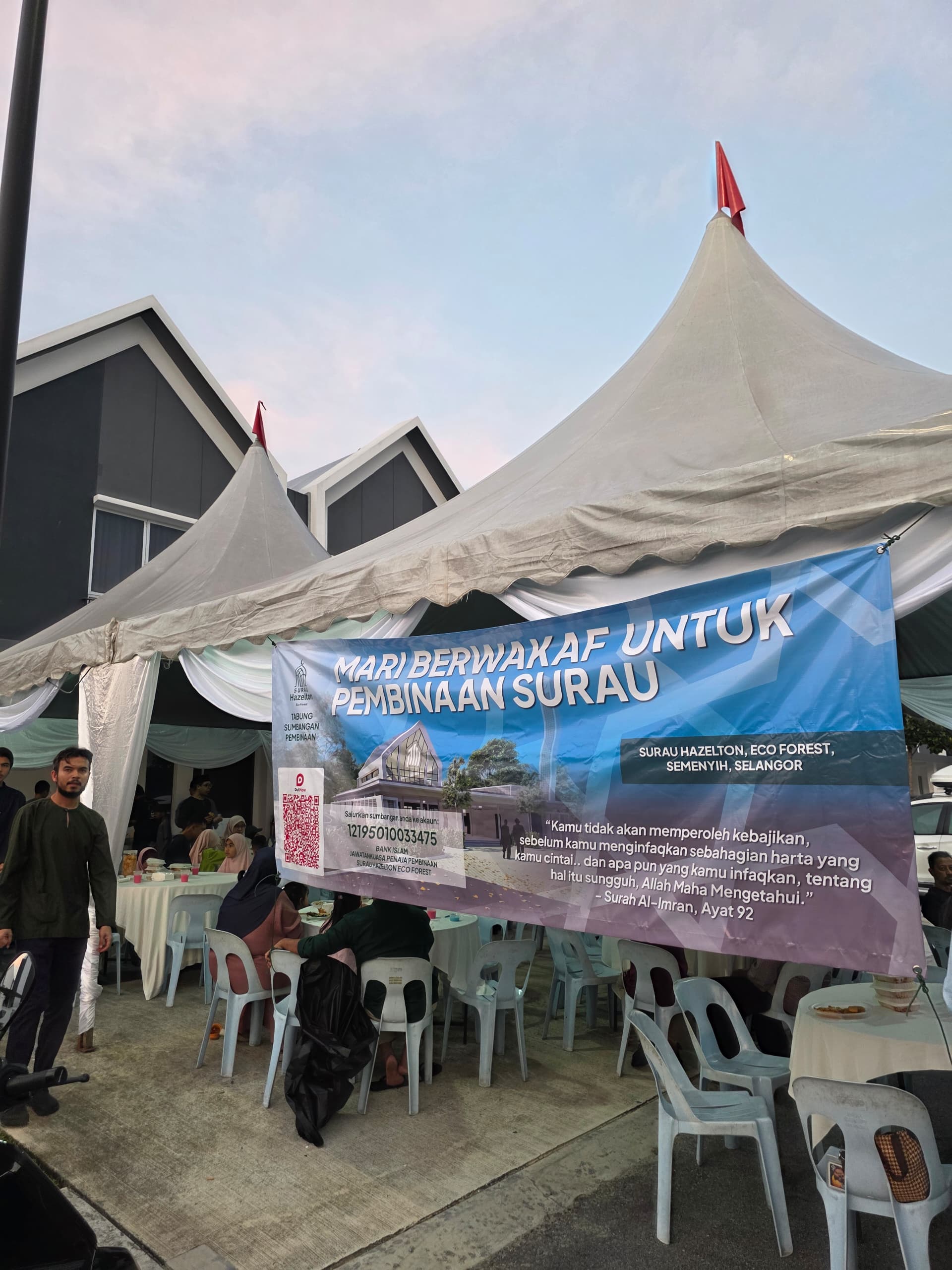 Banner & Suasana Program Iftar